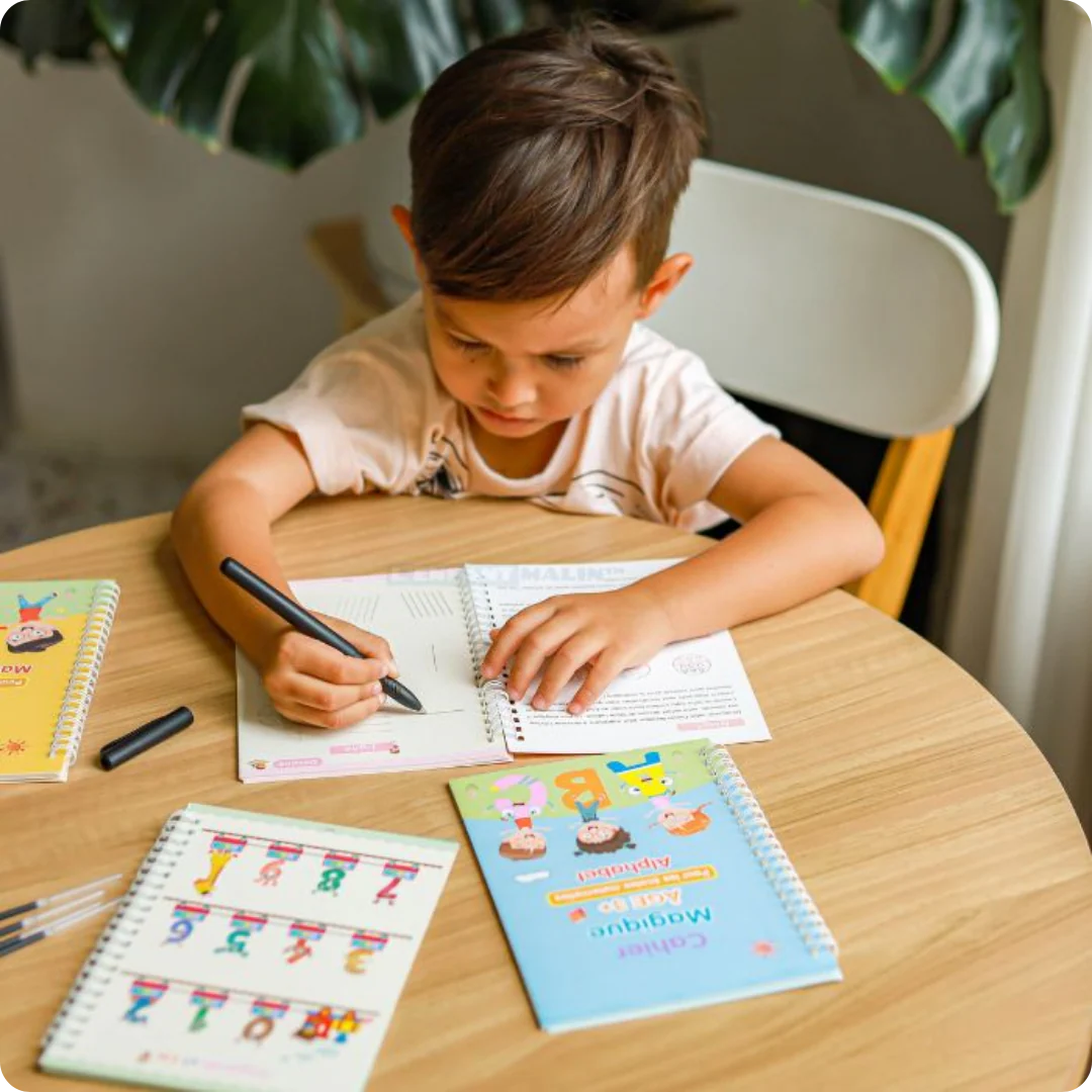 Cahiers Magiques Réutilisables – Apprendre à écrire dès 3 ans